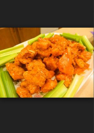 A picture of Chili's Boneless Buffalo Wings.