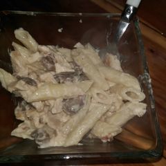 A picture of Easy chicken penne.