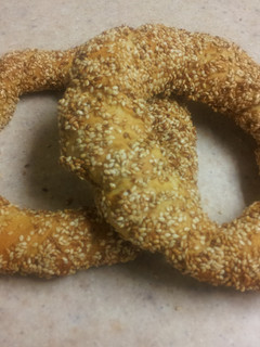 A picture of Turkish Sesame Bagel (Simit).