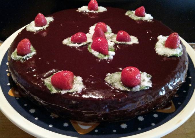 Simple Way to Prepare Ultimate AMIEs Special MINT Chocolate Cake