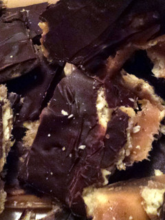 A picture of Sweet and Saltine Bark.