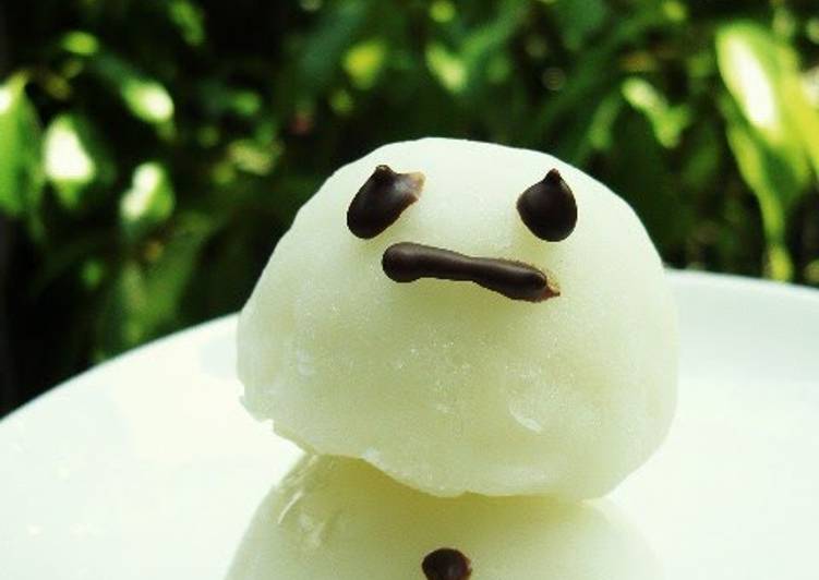 Snowman Shaped...White Chocolate Daifuku