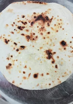 A picture of Naan.