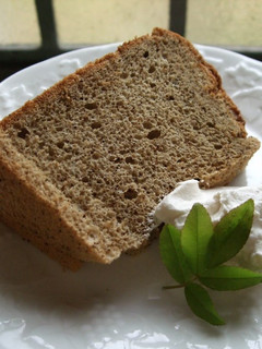 A picture of Moist and Airy Black Tea Chiffon Cake.