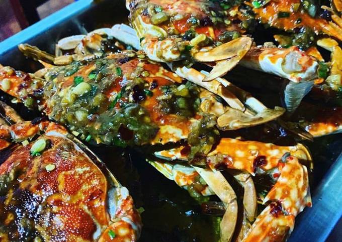 Soda Pop Seafood Series - Sweet &amp; Spicy Buttered Crabs