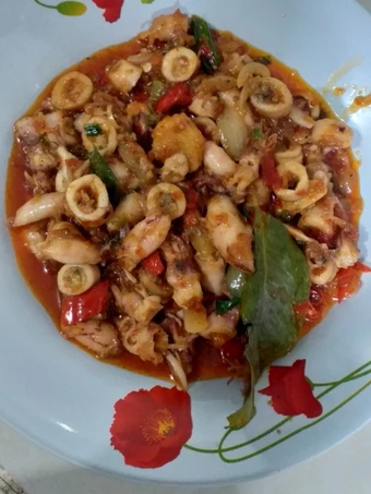 Langkah Mudah untuk Menyiapkan Resep  Cumi asin pedas manis yang Sempurna, Lezat Sekali