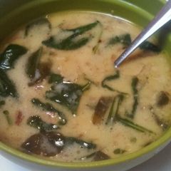 A picture of Olive Garden Zuppa Toscana soup remix..