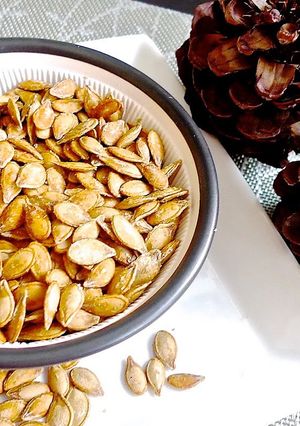 A picture of Crispy Toasted Pumpkin Seeds.