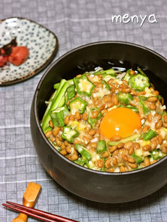 A picture of Light and Refreshing Soba with Natto, Pickled Plum and Bonito Flakes.