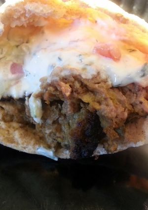 A picture of Curried Beef Pita.
