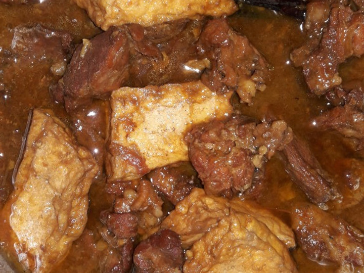 Bagaimana Membuat Krengsengan tahu daging kambing kecap alaa amirahabsyie yang Enak