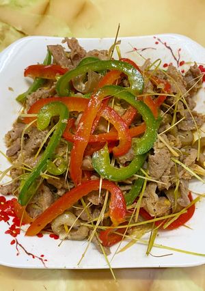 Hình của món Bê Xào Sả Ớt.