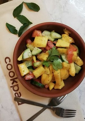 A picture of Mango salad.