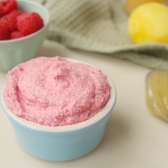 A picture of Raspberry Lemon Buttercream Frosting.