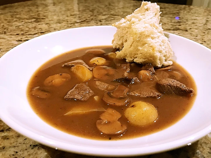 Simple Way Make Recipe Fillet steak, mushroom and potato soup that is Can Pamper Your Tongue, Tasty}