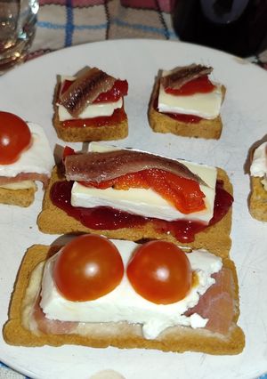 Una foto de Canapés salados 🆚 dulces 2° parte