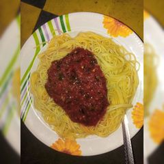 A picture of Spaghetti with stew.