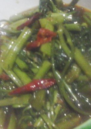 Foto resep Tumis kangkung rasa ayam