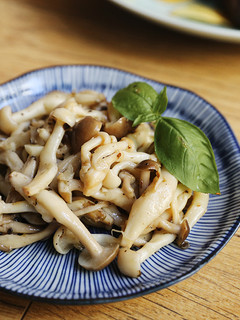 蒜香奶油菇 的食譜成品照片