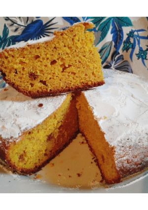 Una foto de Torta de mandarina🍊 en licuadora con harina integral🧉