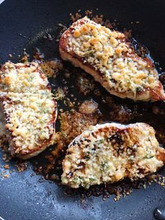A picture of Parmesan Crusted Pork Chops.