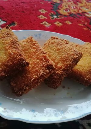 A picture of Bread box patties.