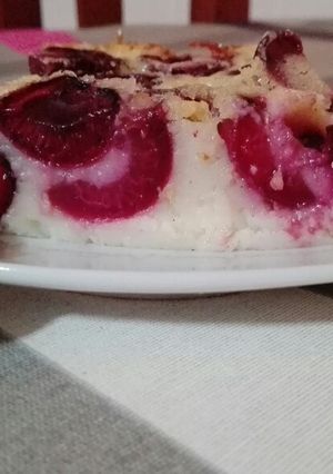 Una foto de Clafoutis de cerezas