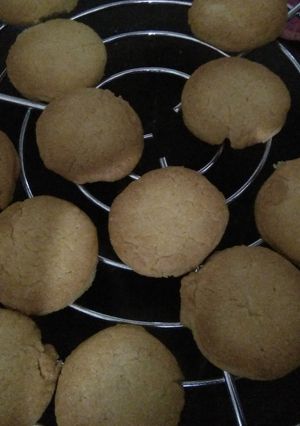 A picture of Vanilla cookies.
