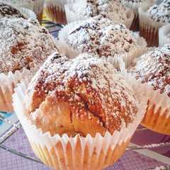 Foto di Muffin all'acqua e mandorle