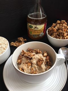 Foto resep Apple Cider Oatmeal with Granola
