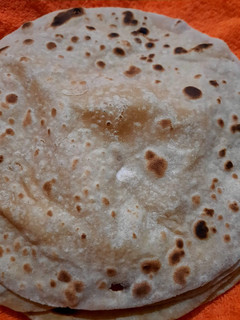 A picture of Roti.