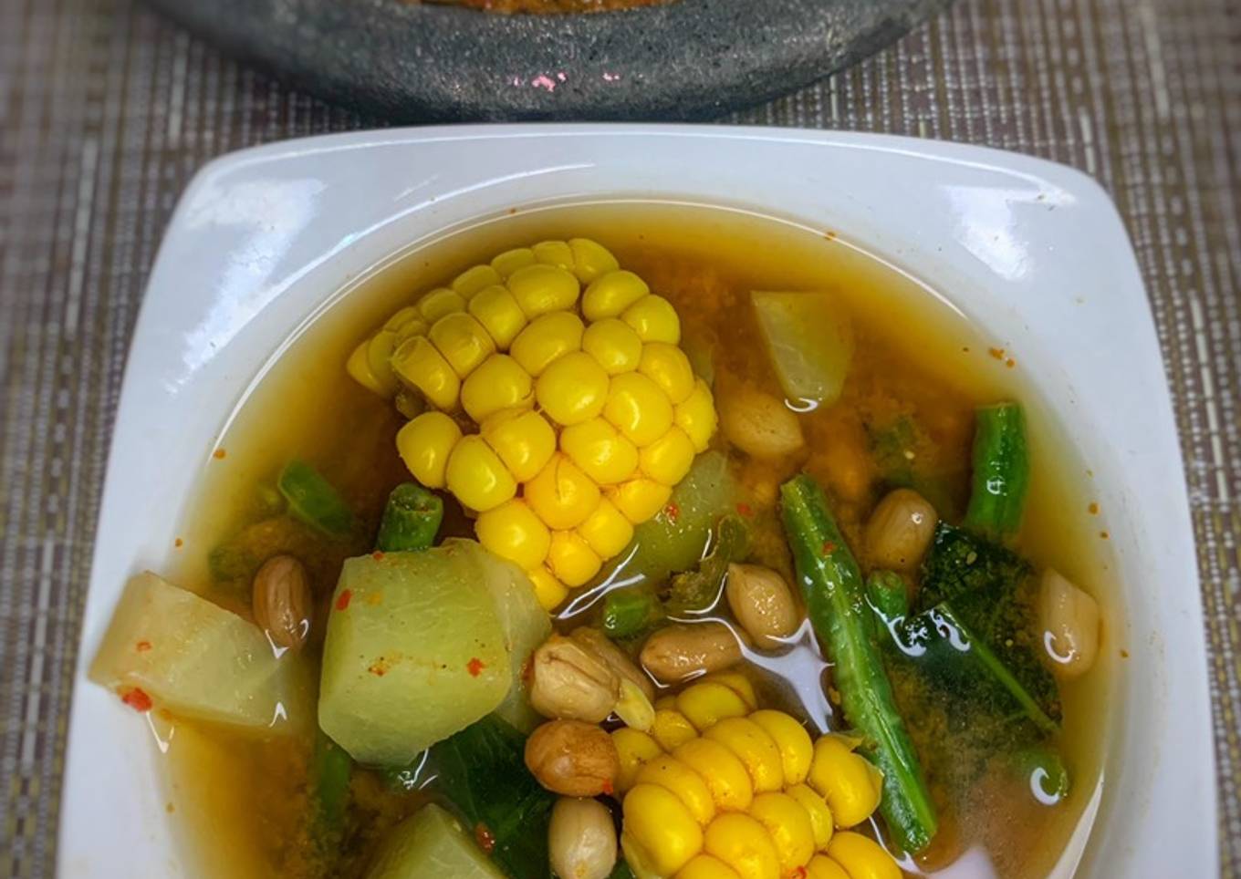 Sayur asem kuah bening