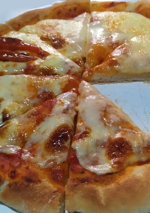 Una foto de Masa de pizza casera c/pureza