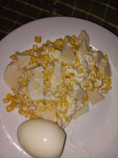 Una foto de Ensalada de choclomayo con palmitos