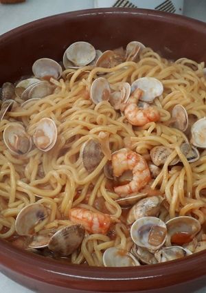 Una foto de Spaguetis a las tres salsas