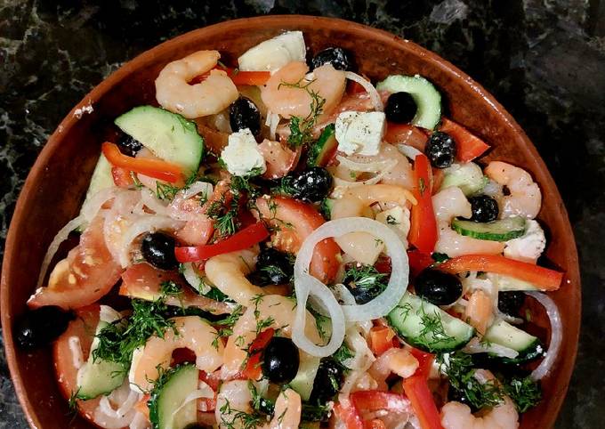 Салат с креветками и пармезаном , пошаговый рецепт на ккал, фото, ингредиенты - Екатерина