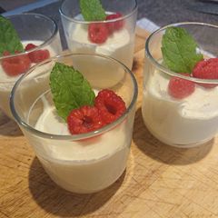 A picture of Lemon Mousse.