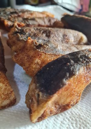 Paprikás lisztben sült ponty recept fotója