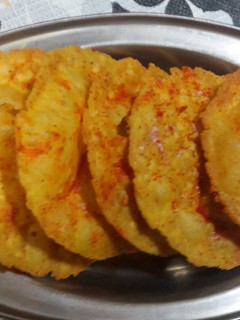 મસાલા પૂરી રેસીપી મુખ્ય ફોટો