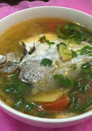 Hình của món Canh cá liệt nấu thơm cà.