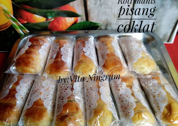 Roti manis pisang coklat