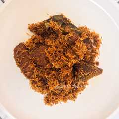 Daging sapi serundeng রেসিপির প্রধান ছবি