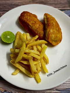 A picture of Fish N Chips.