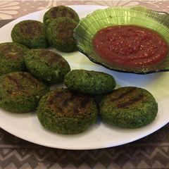 A picture of Hara bhara kabab.