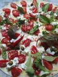 Pizza feuilletée chèvre tomates cerises basilic🐐🍒🍕