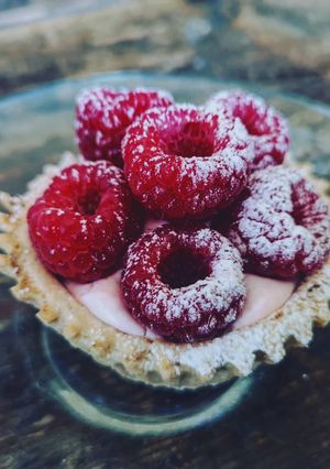 A picture of Quickie Vege Raspberries tart.