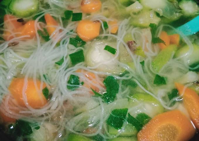Yuk intip, Bagaimana cara memasak SOP bening oyong soun dijamin nikmat