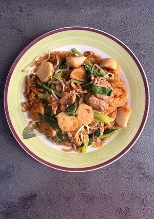 Foto resep Bakmi Sagu Goreng dengan Tumisan Daging Bakso Sayur Toge