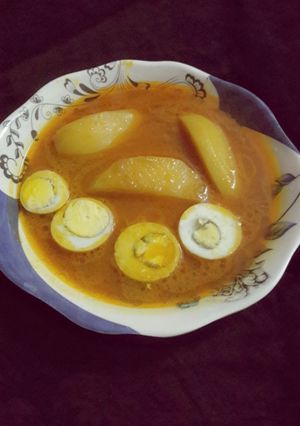 A picture of Allu and Anda gravy.