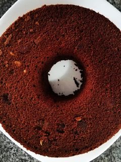 Una foto de Torta negra de vino - Torta Navideña